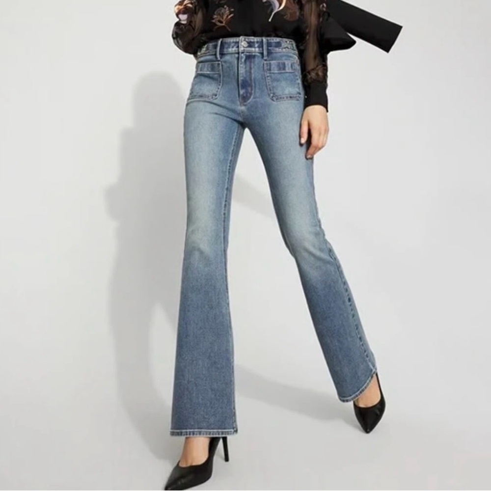 White House Black Market Flare Light Wash Jeans Rhinestone Zipper Button 00R NEW